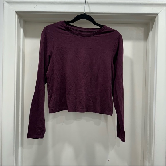 Old Navy Long Sleeve Top - Picture 1 of 2